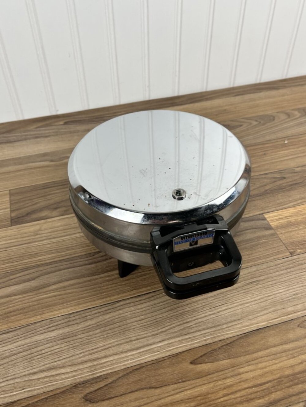 Vintage Vitantonio Five of Hearts Waffle Maker 5 Heart Shaped Waffles 43G5 - Picture 2 of 11